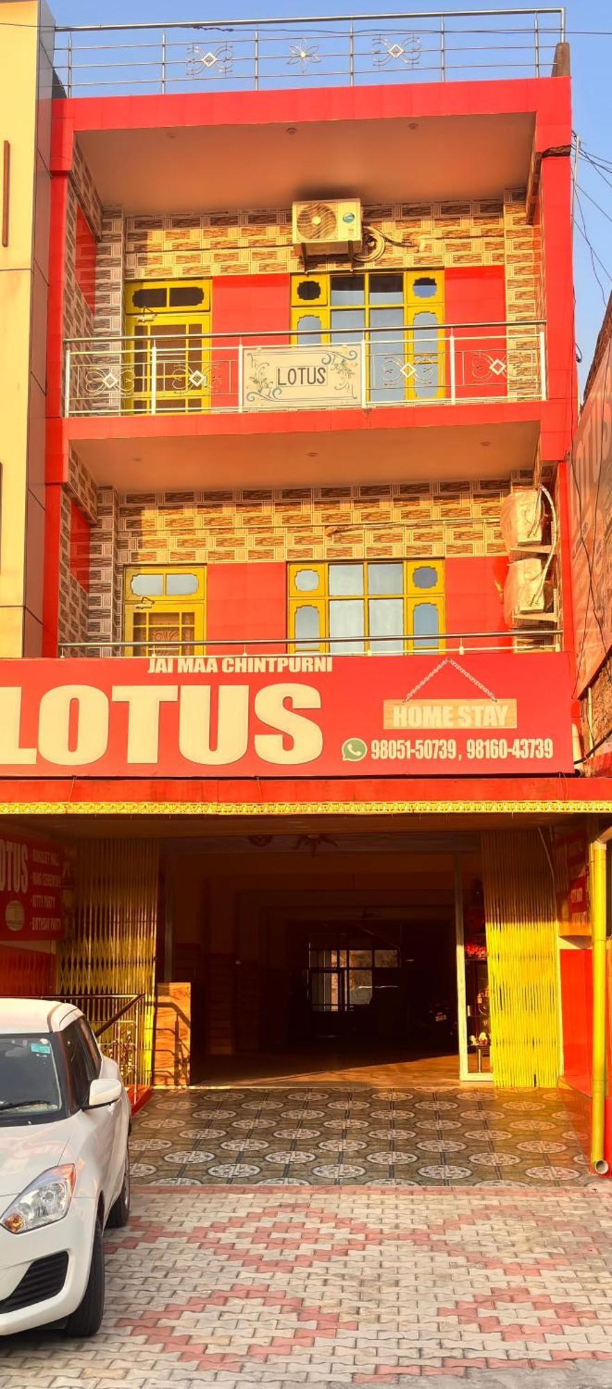 Lotus Homestay Bharwain Exterior photo